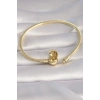 Pirinç Gold Renk İşleme Detay Charm Model Kadın Bileklik