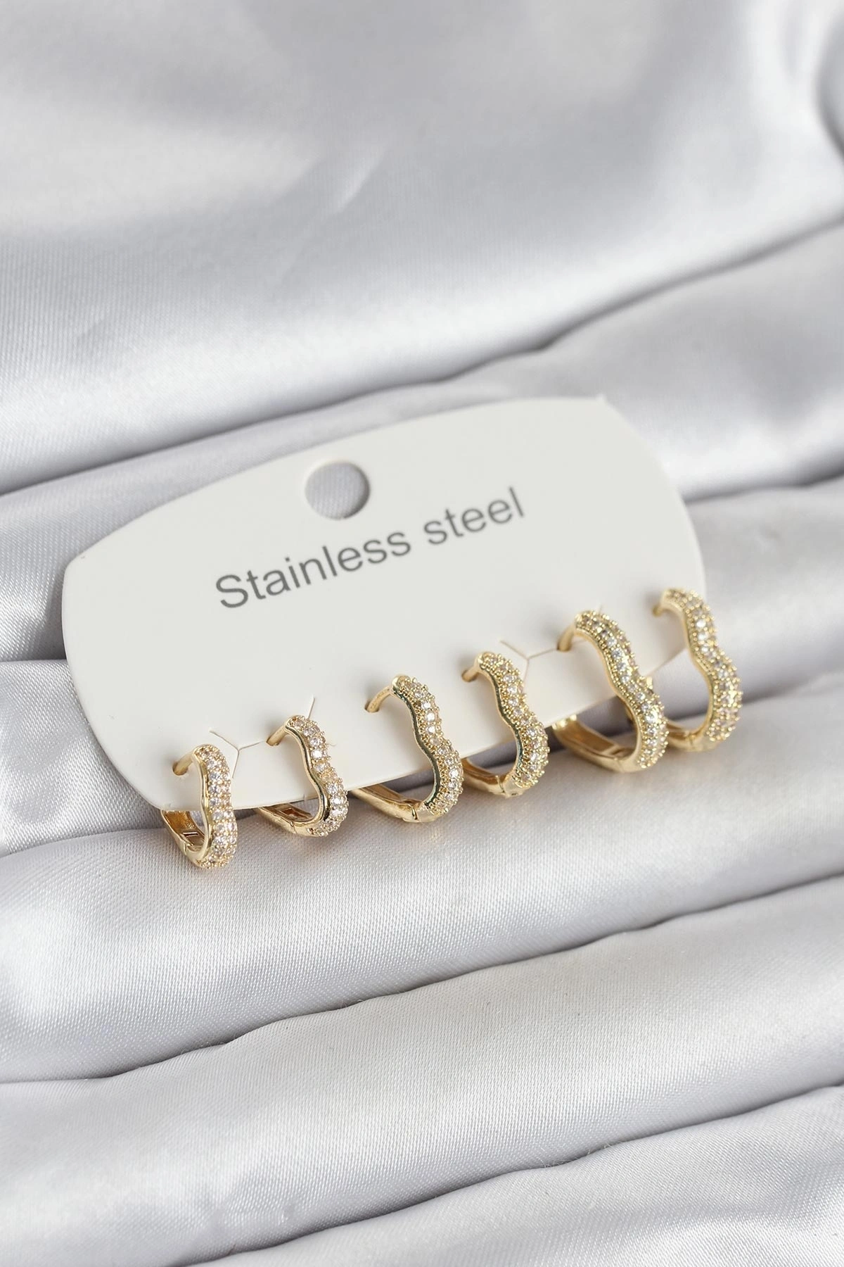 316L Çelik Gold Renk 6lı Set Kalp Form Kadın Küpe