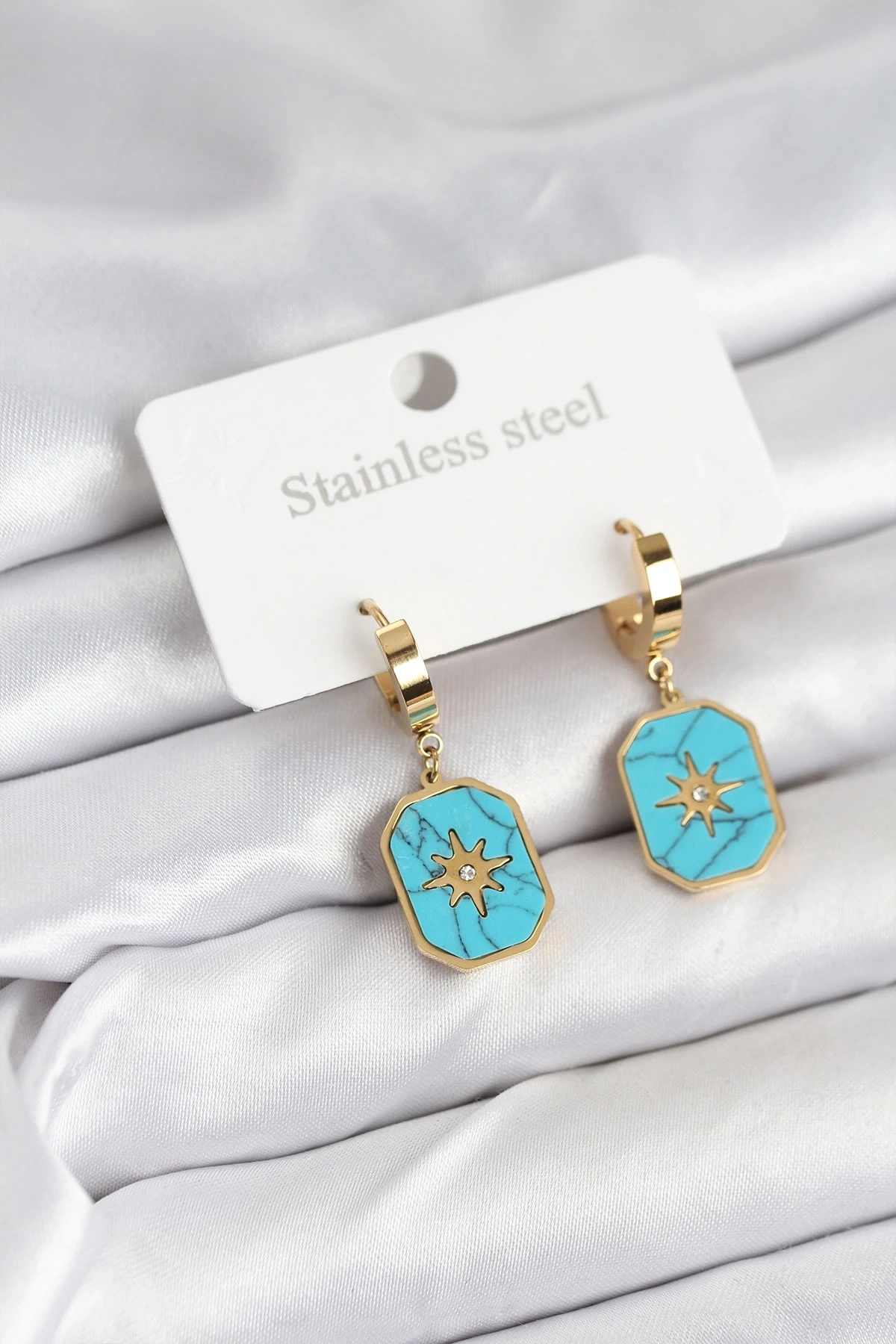 316L Çelik Gold Renk Kutup Yıldızı Model Kadın Küpe