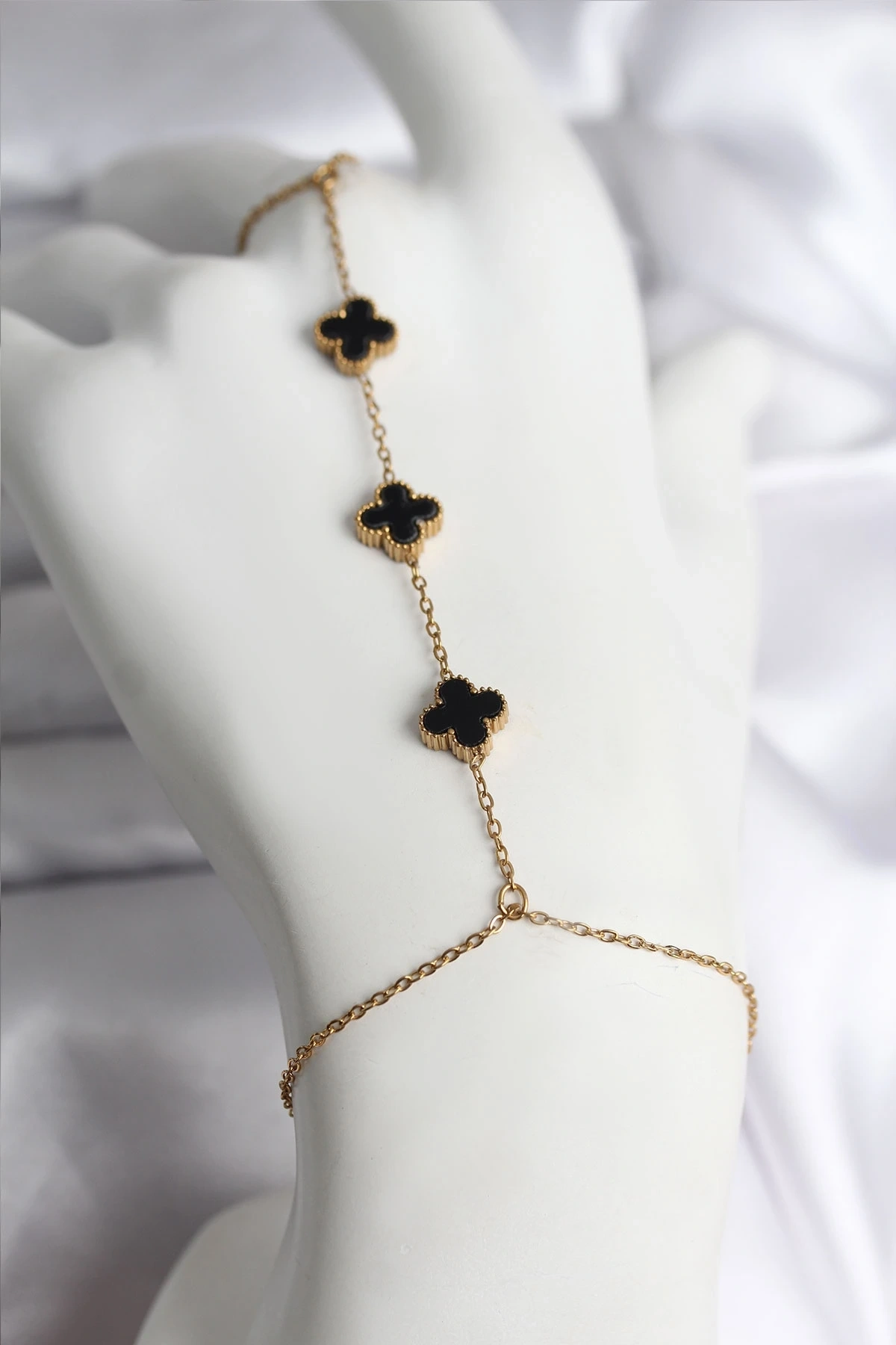 316L Çelik Gold Renk Siyah Yonca Model Kadın Şahmeran