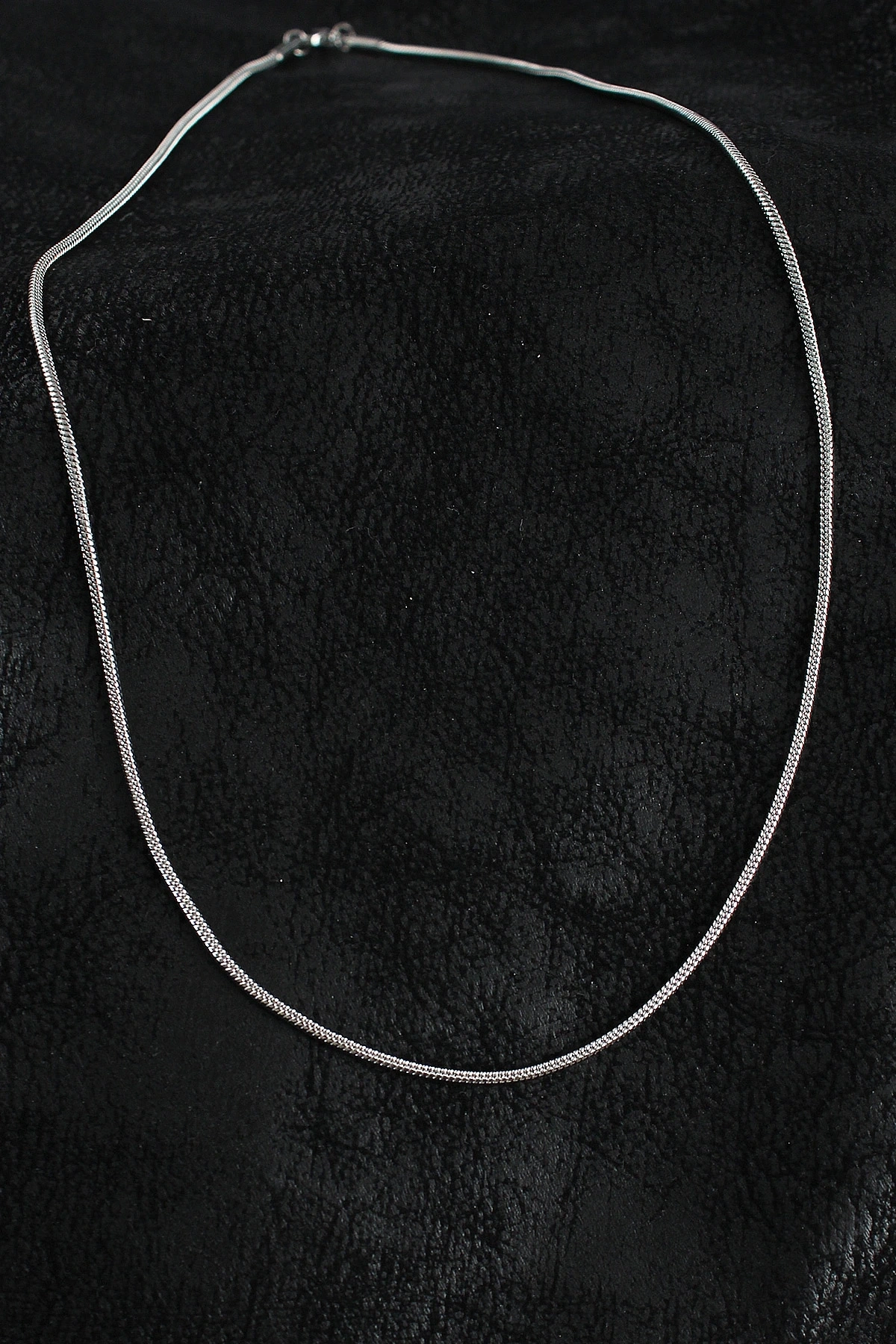 316L Çelik Örme Zincir Model Gümüş Renk Erkek Kolye