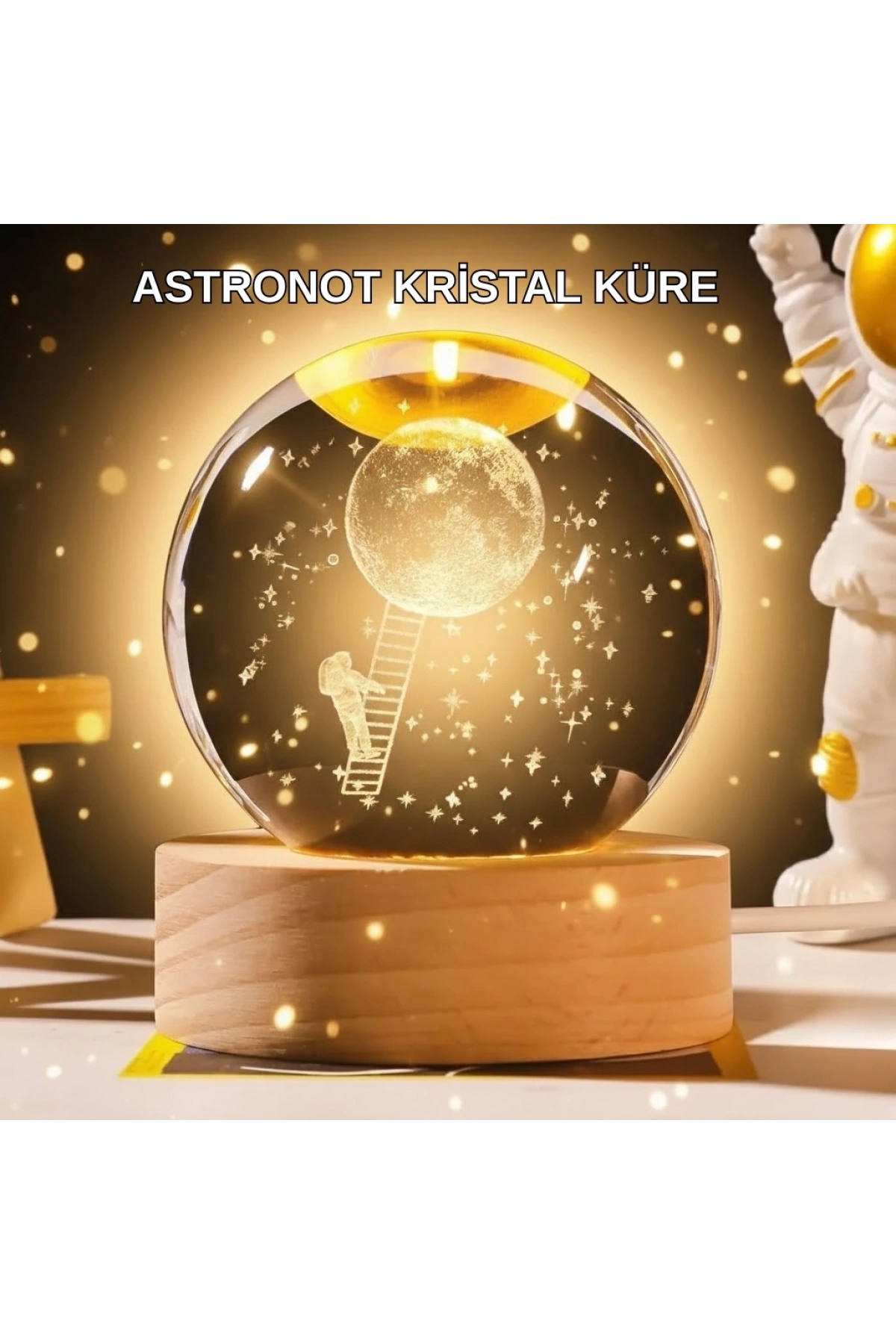 5 cm 3D Kristal Astronot Küre Lamba – Dekoratif LED Işıklı Ahşap Stand