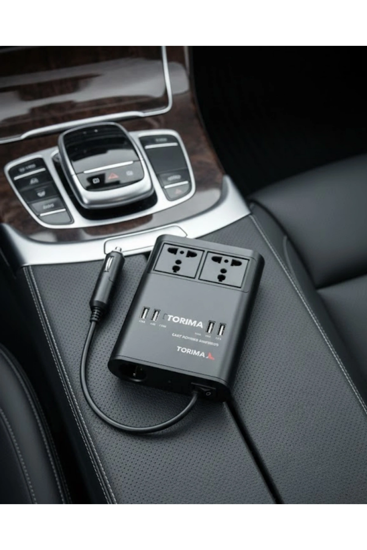 Araçta 220V Kullanım Sağlayan USB Destekli Güç İnvertörü