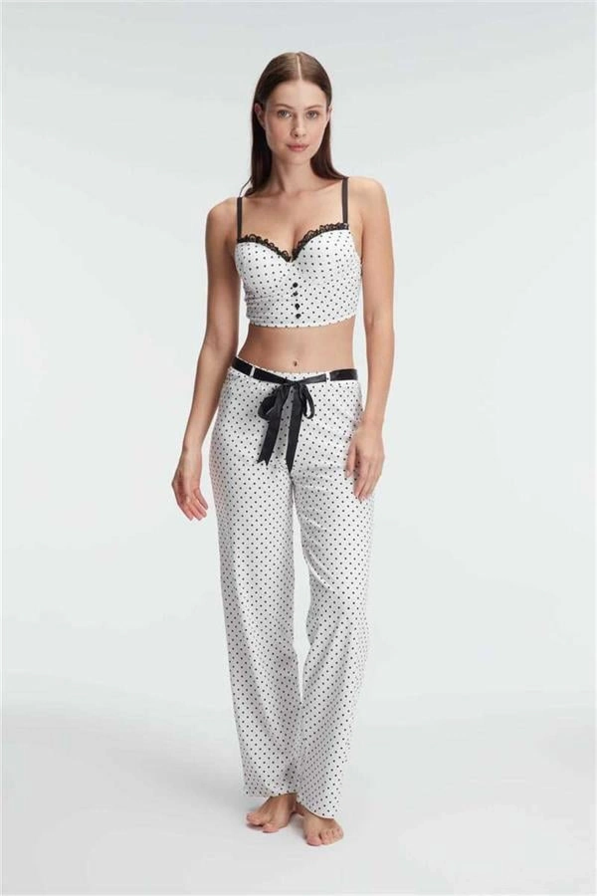 Arias Closet Fantezi Bralet Sütyen Pamuklu Puantiye Desenli Desteksiz Dantel Detaylı Pijama Takımı