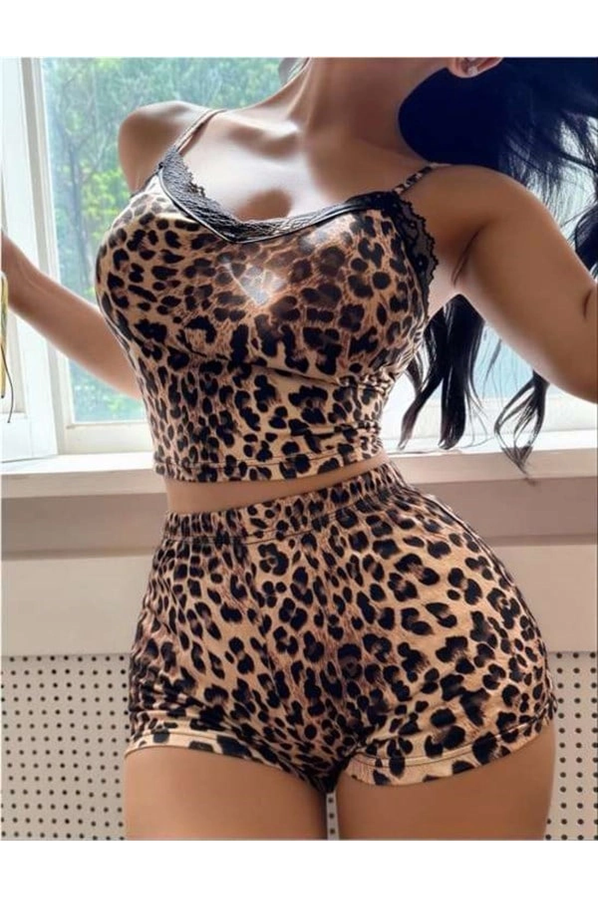 Arias Closet Leopar Desenli Dantel İşlemeli İnce Askılı Şortlu Pijama Takımı
