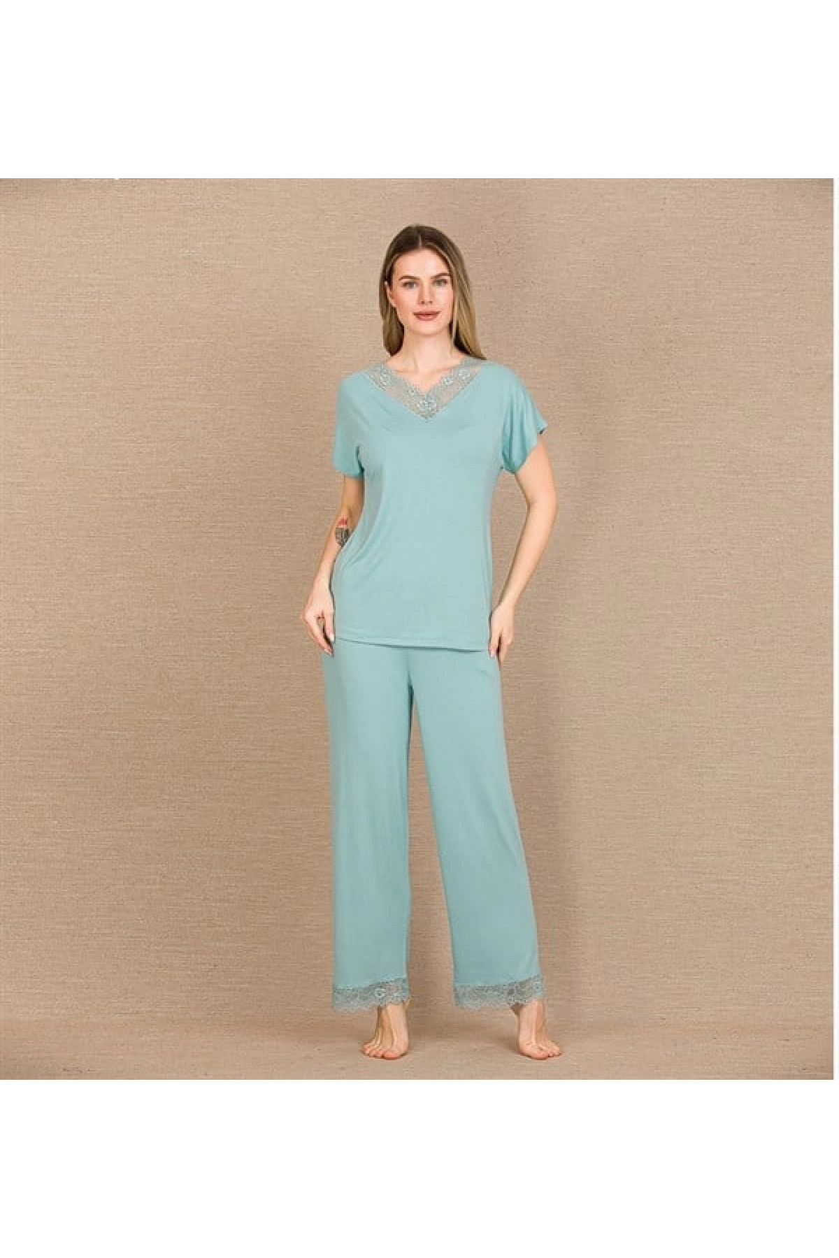 Arias Closet Viskon Şık Tasarım Dantel İşlemeli Mint Yeşil Kısa Kol Pijama Takımı