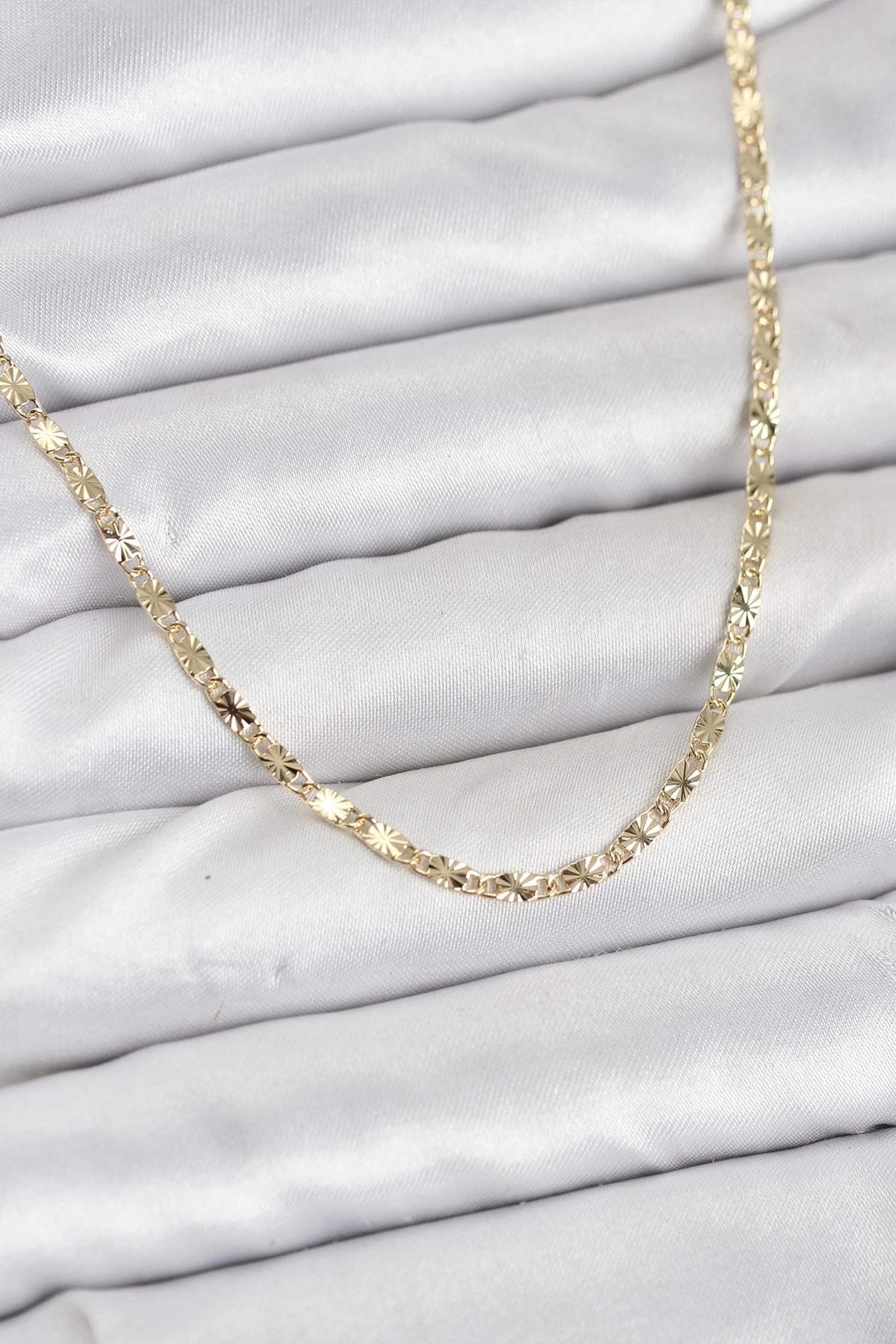CM 14K Gold Renk Lazerli Zincir Model Kadın Kolye