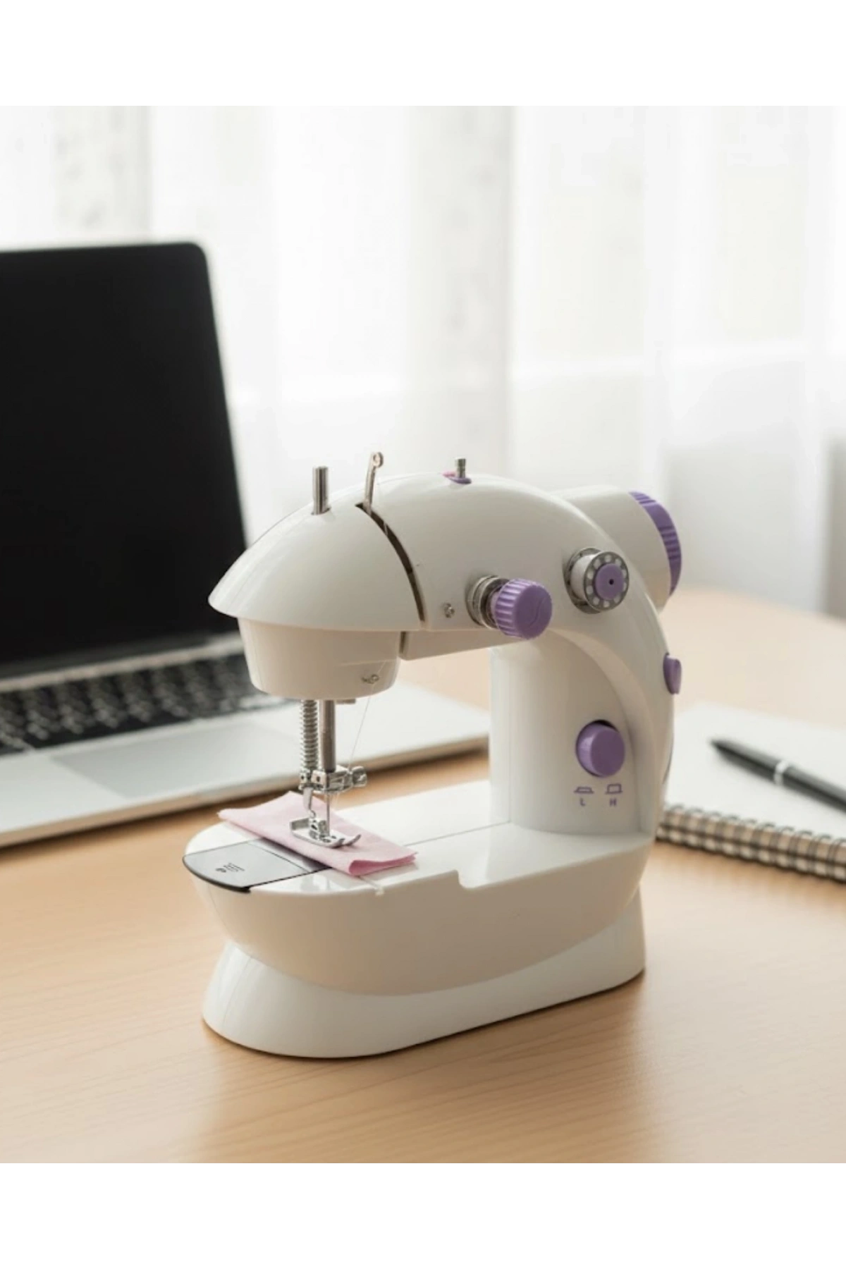 Ev Tipi Mini Dikiş Makinesi Ayarlanabilir Hız ve Işıklı