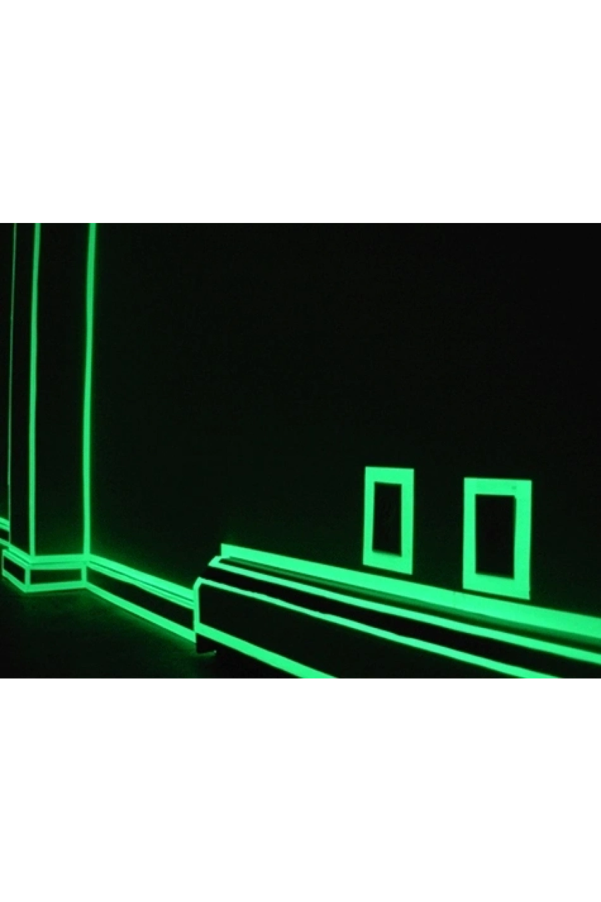 Fosforlu Şerit Karanlıkta Işık Veren (4 Metre)