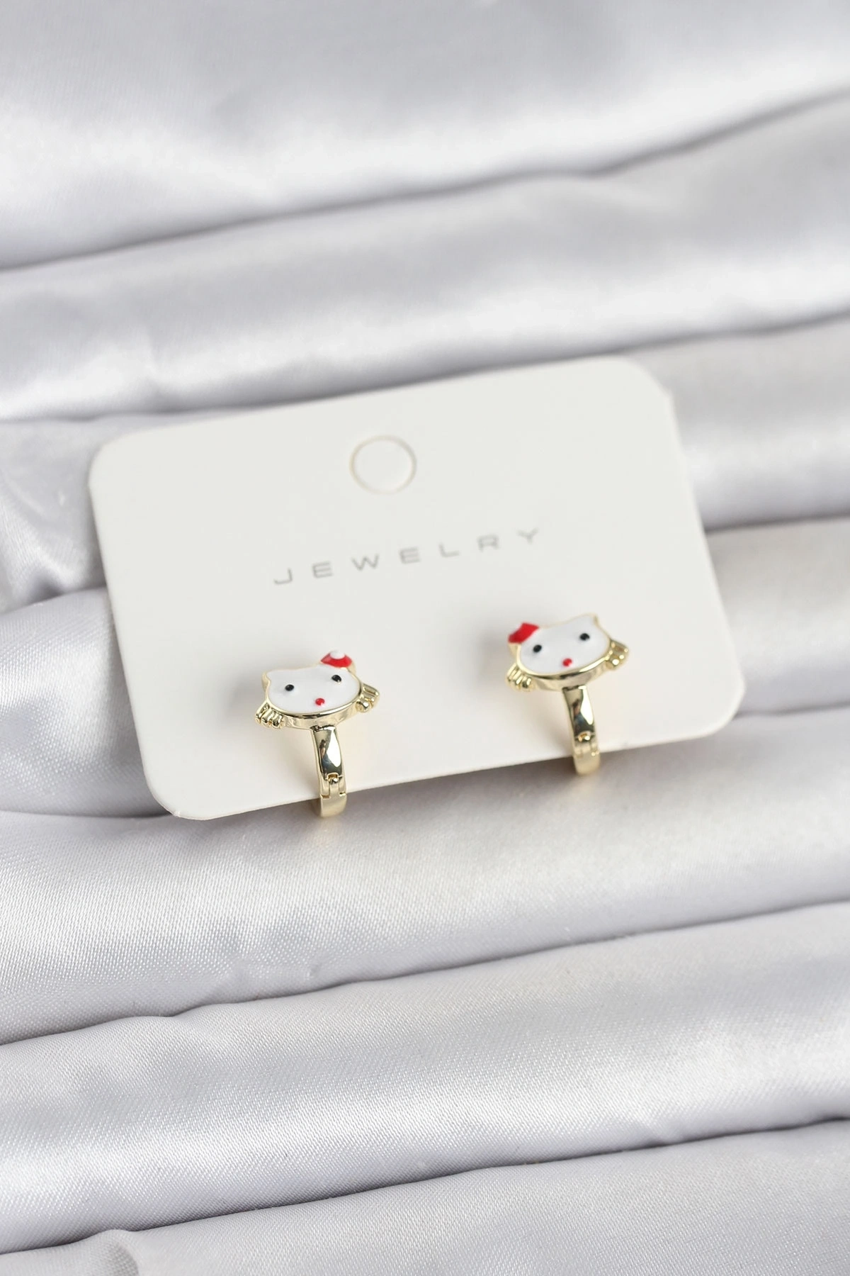 Gold Renk Kedi Model Mineli Çocuk Küpe