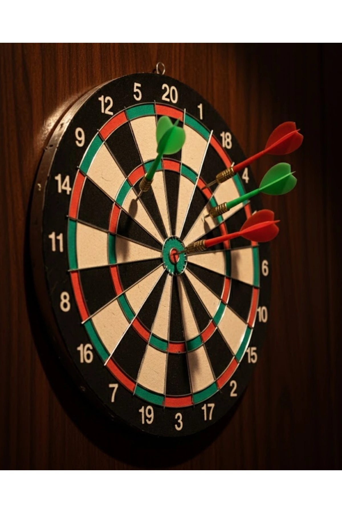 Kaliteli Ahşap 15 İnç Dart Tahtası Kolay Montajlı 4 Ok
