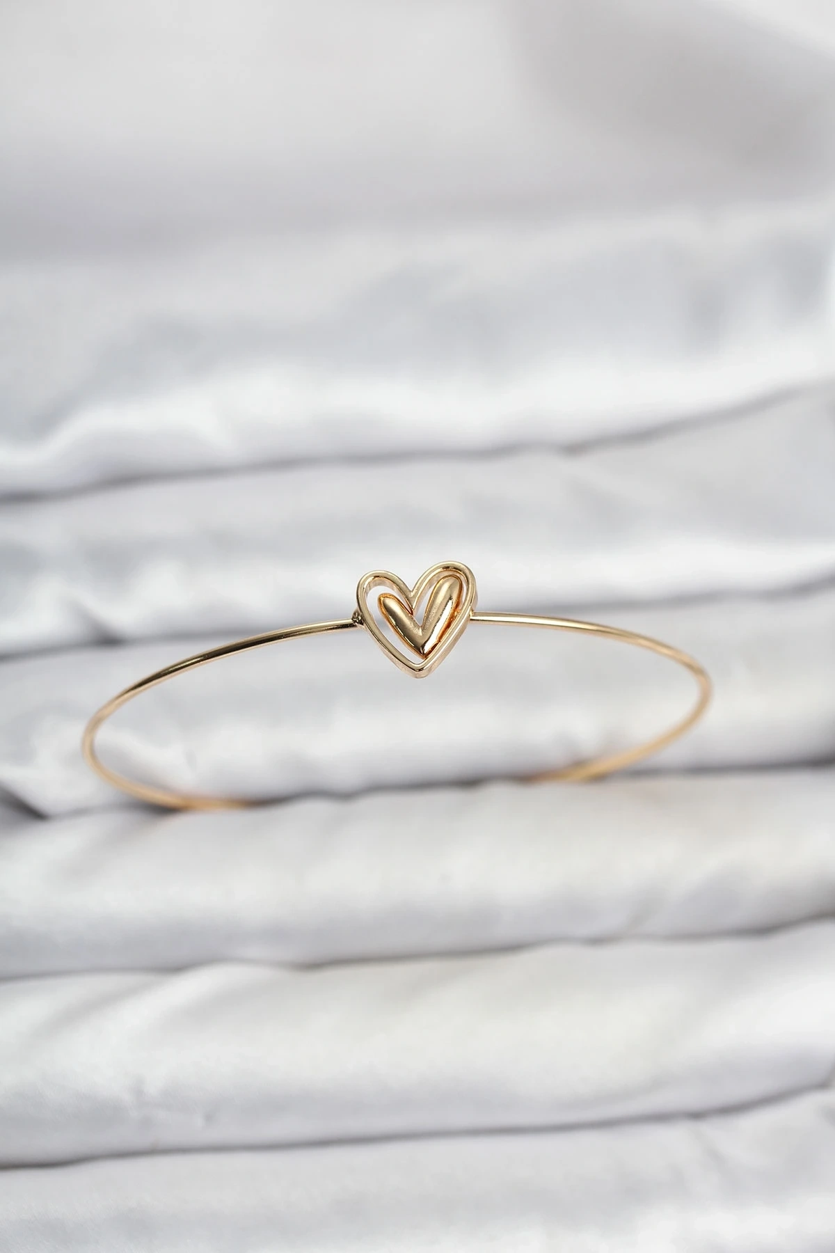 Kalp Model Gold Renk Bileklik