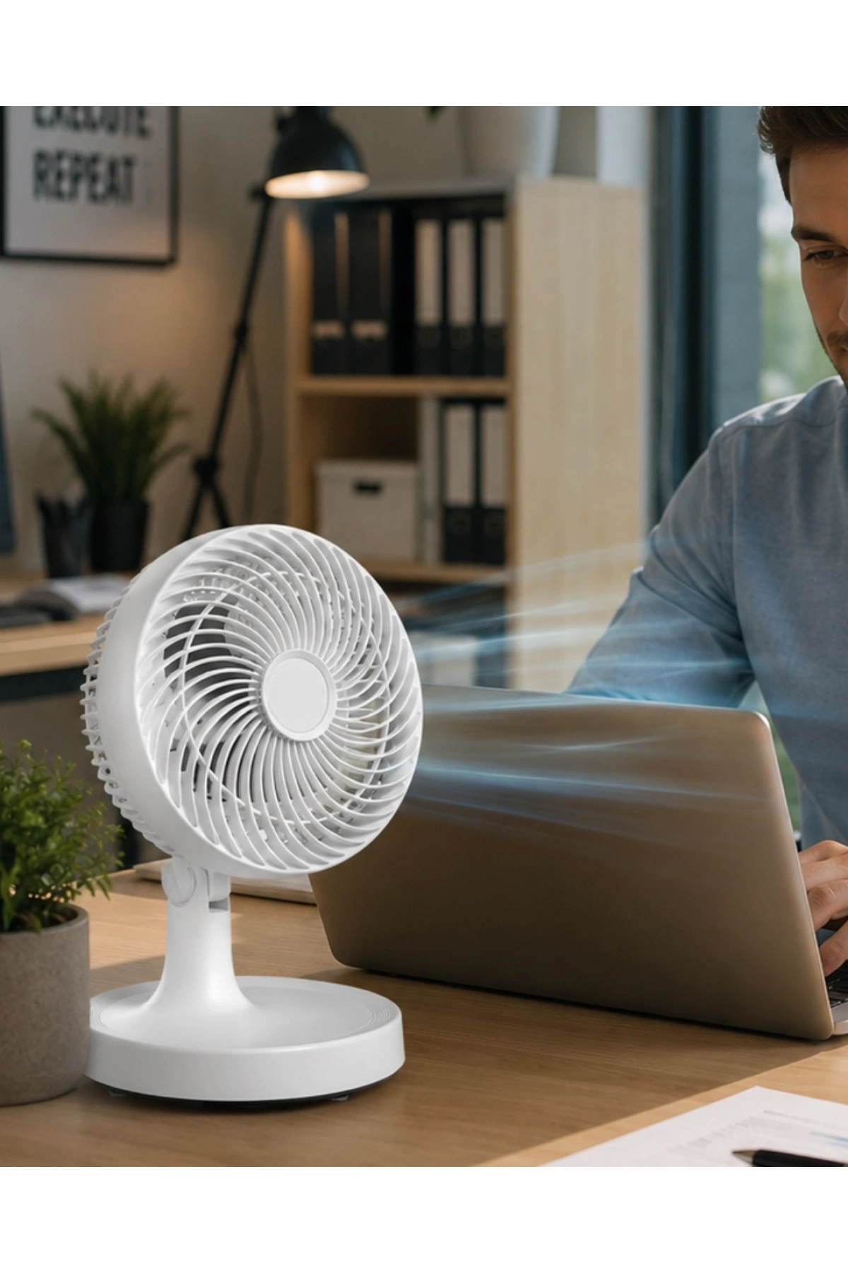 Kompakt Mini Fan Otomatik Salınımlı Sessiz Masaüstü Vantilatör