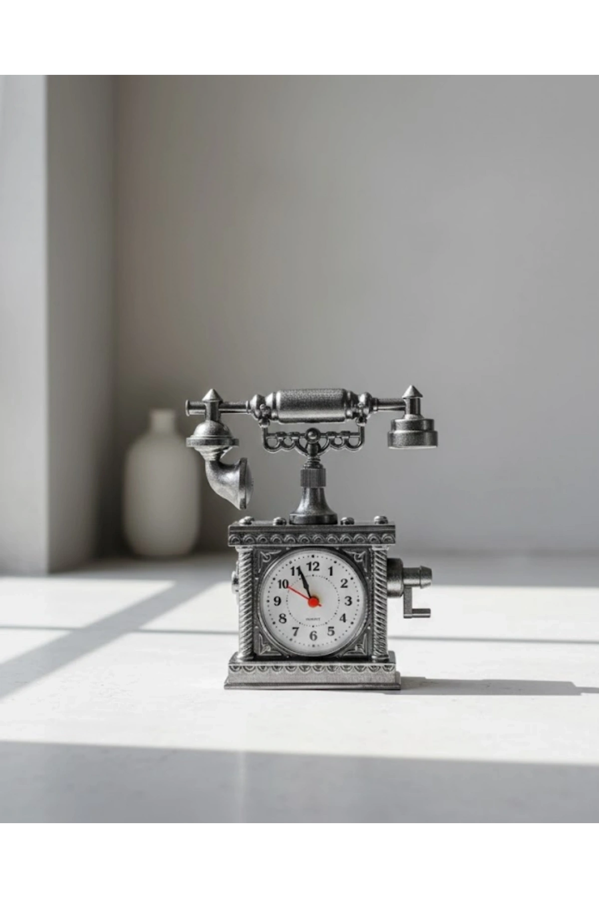 N8808B TELEFON ŞEKLİNDE ÇALAR SAAT GÜMÜŞ