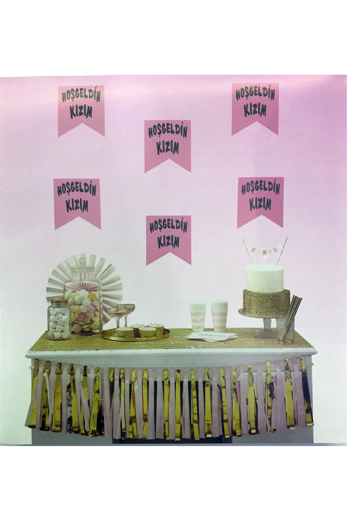 Pembe Üzeri Gümüş Renk Hoşgeldin Kızım Bayrak Süs (5047)