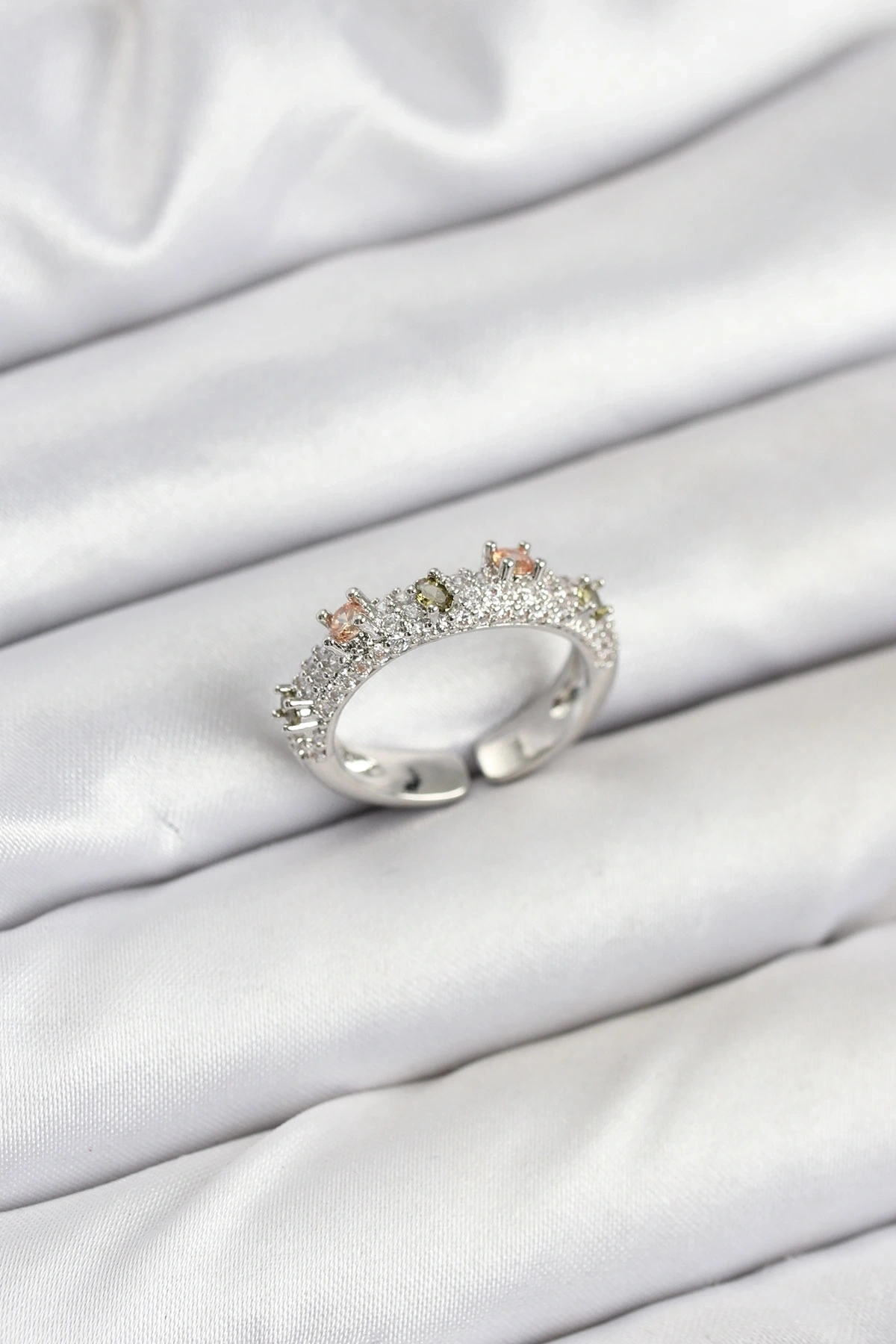 Pirinç Gümüş Renk Zirkon Taşlı Vintage Kadın Yüzük