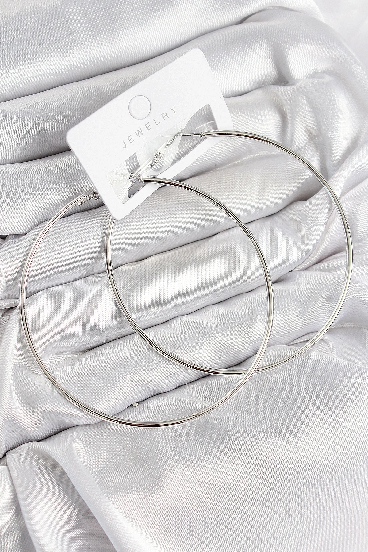 Pirinç Halka Model Gümüş Renk Kadın Küpe