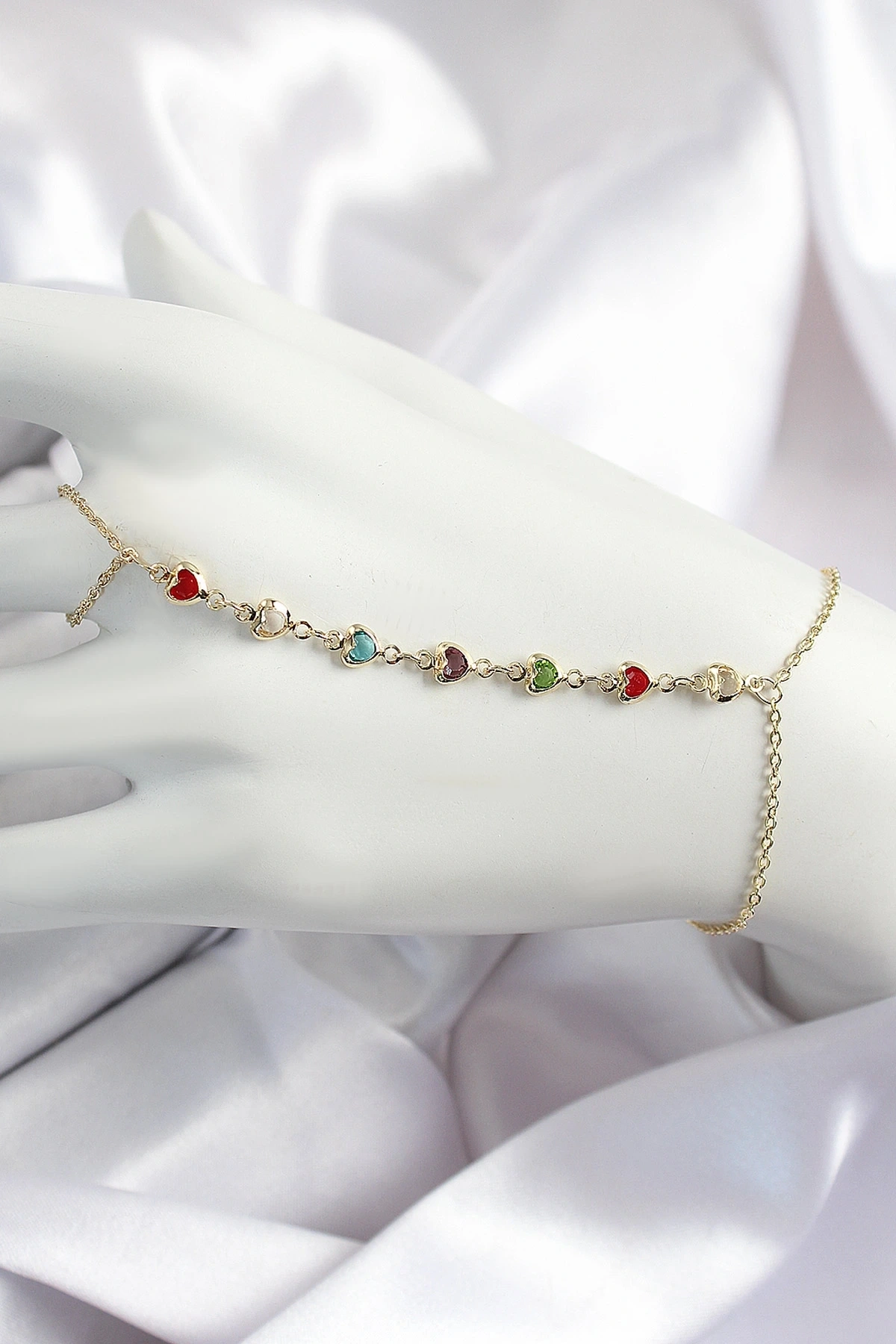 Pirinç Renkli Kalpli Zirkon Taşlı Y Model Gold Renk Kadın Şahmeran