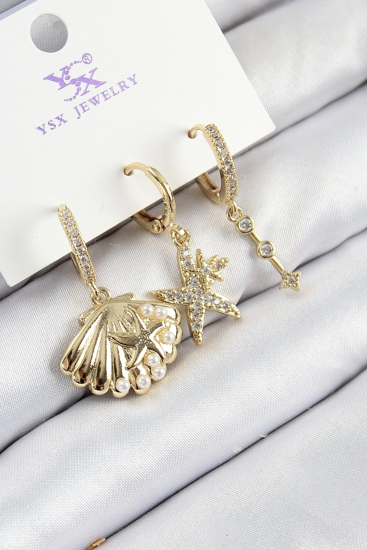 Pirinç Zirkon Taşlı 3lü İstiridye Ve Yıldız Model Gold Renk Kadın Küpe