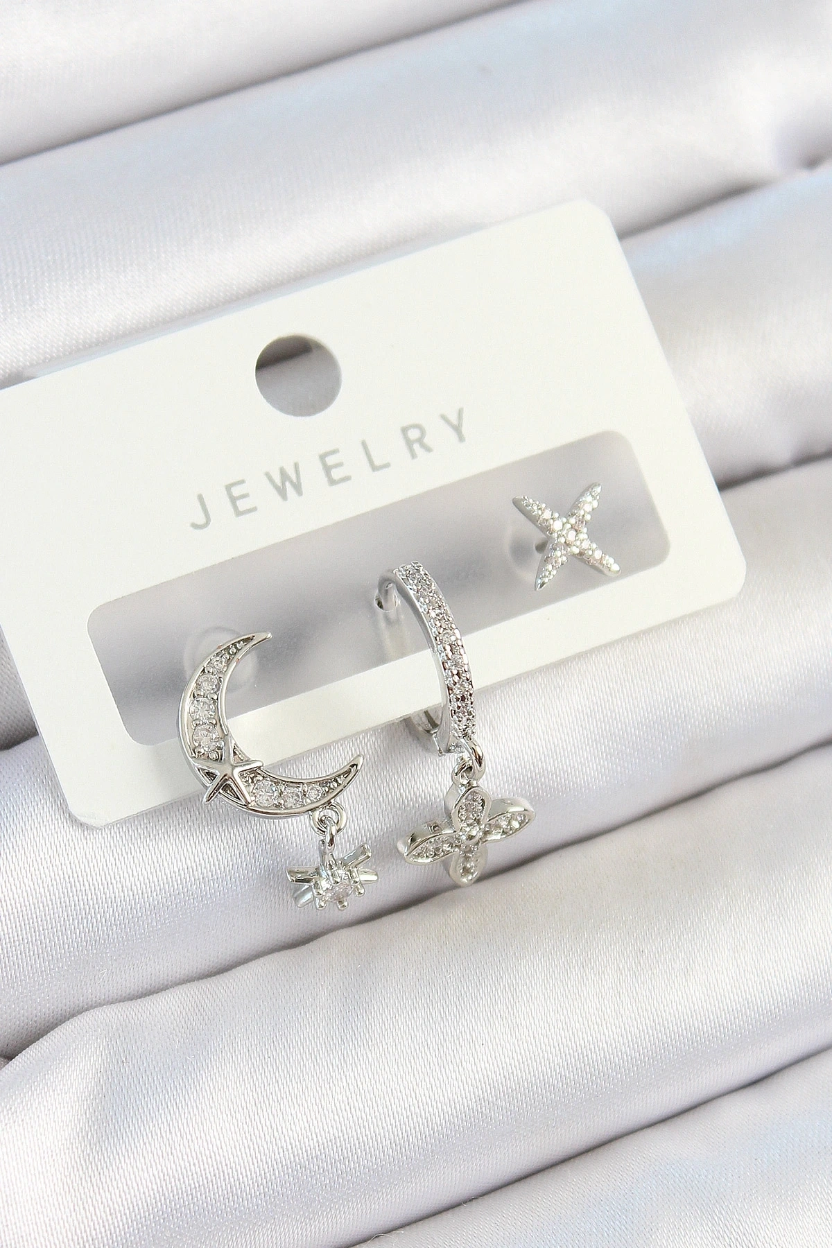 Pirinç Zirkon Taşlı Çiçek Ve Ay Model Gümüş Renk 3lü Çift Kadın Küpe Set