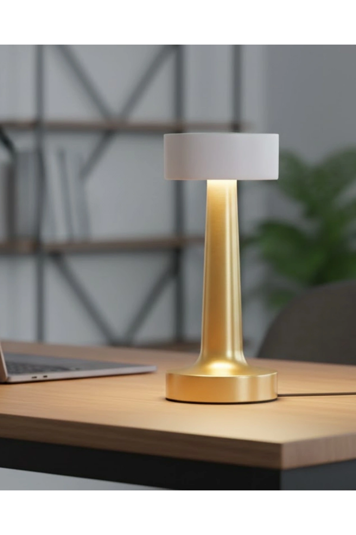 Şarj Edilebilir LED Abajur Dokunmatik IP20 Korumalı