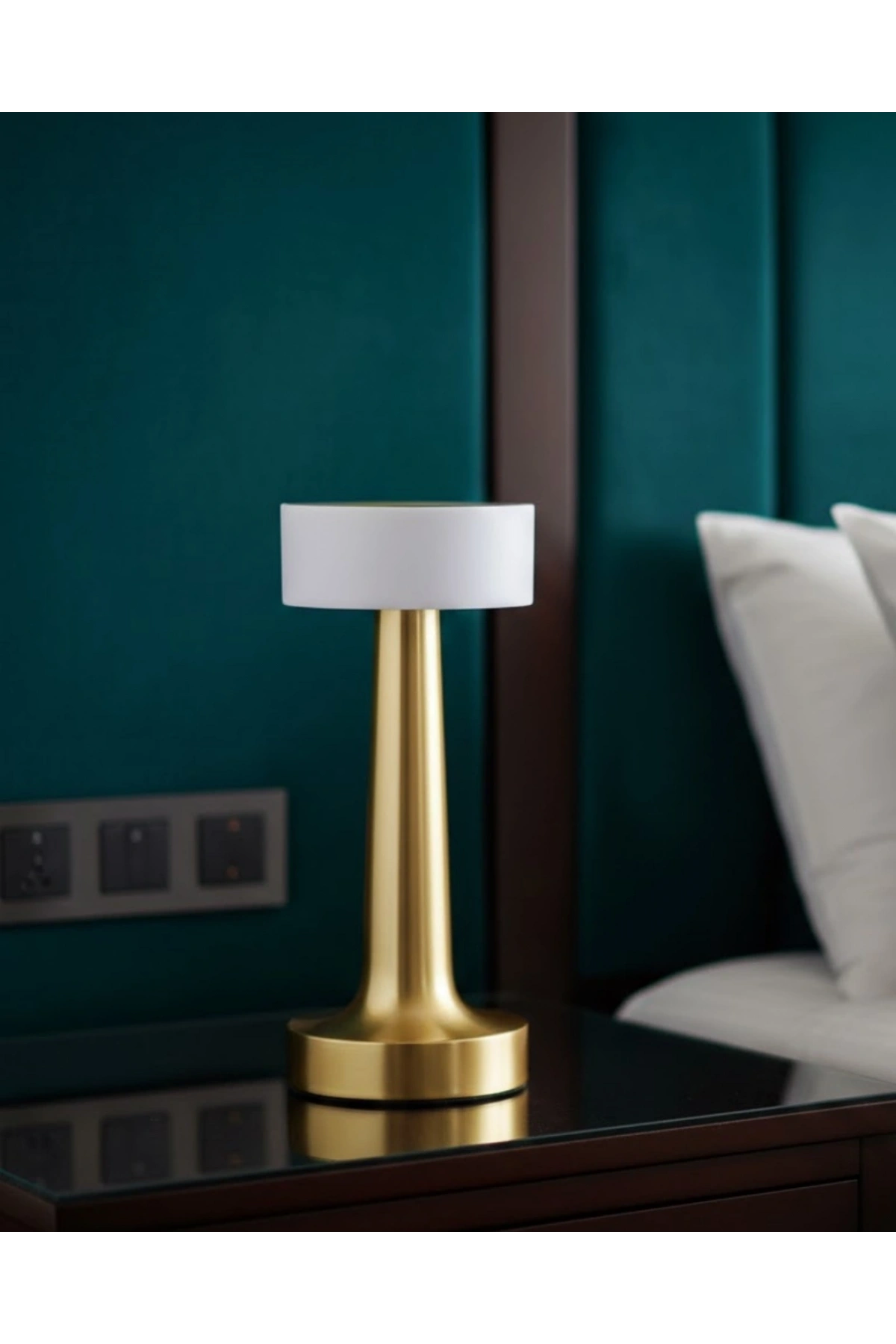 Şarjlı Dokunmatik LED Masa Lambası 3 Renk Dimmer Özellikli