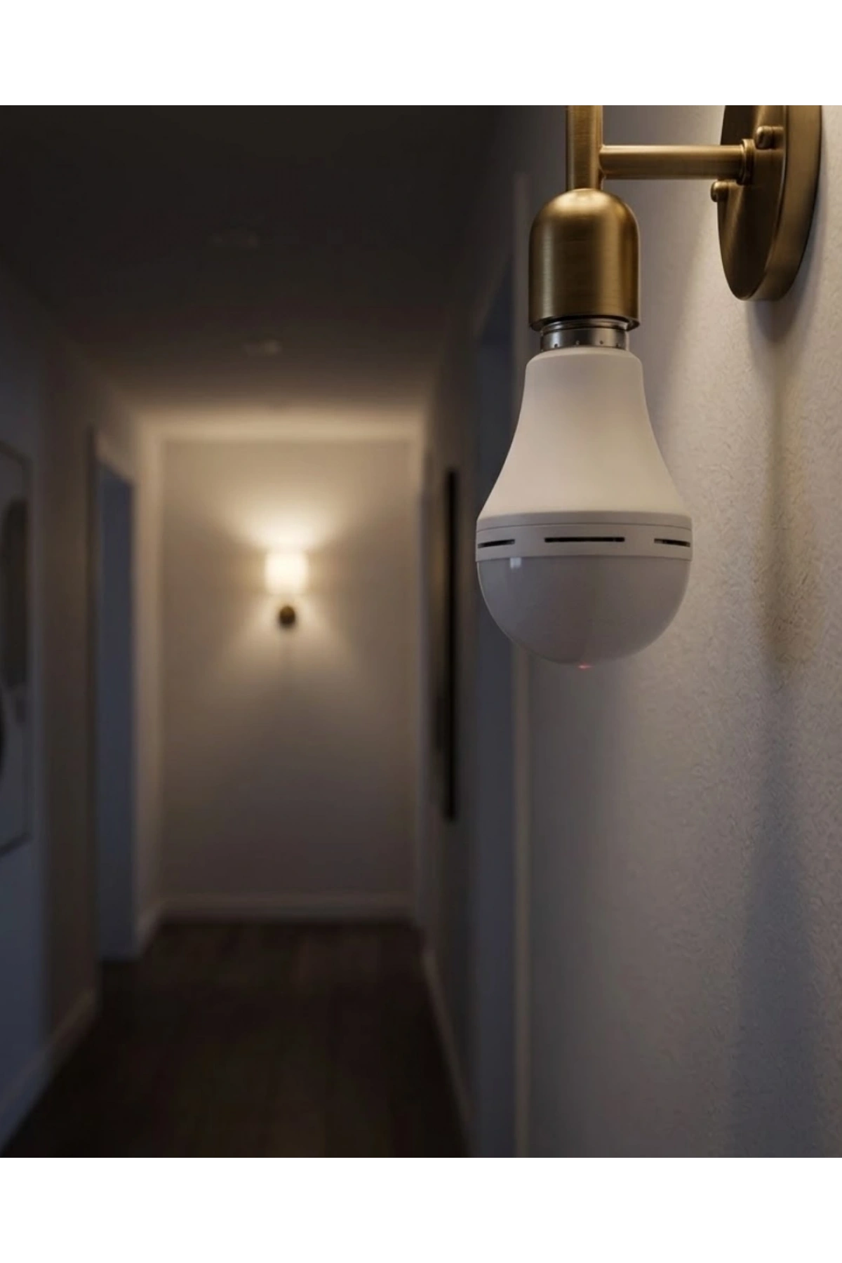 Şarjlı LED Ampul E27 Duy 6500K Beyaz Işık Kesintisiz Aydınlatma