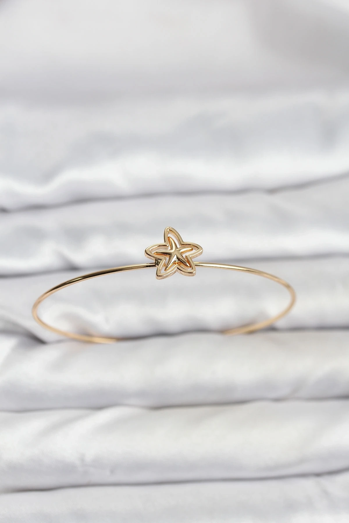 Yıldız Model Gold Renk Bileklik