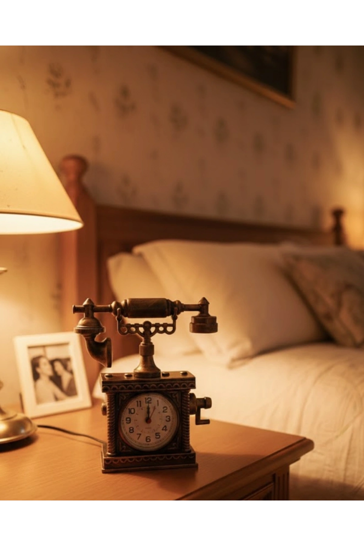 ZN8808B TELEFON ŞEKLİNDE ÇALAR SAAT BRONZ