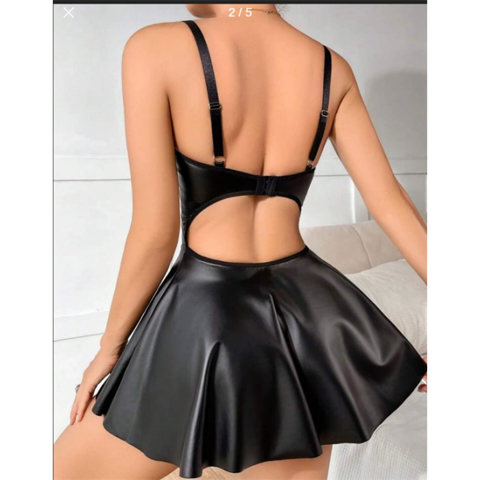 Arias Closet Siyah Etekli Pileli Göğüs Detaylı Fantezi Deri Elbise