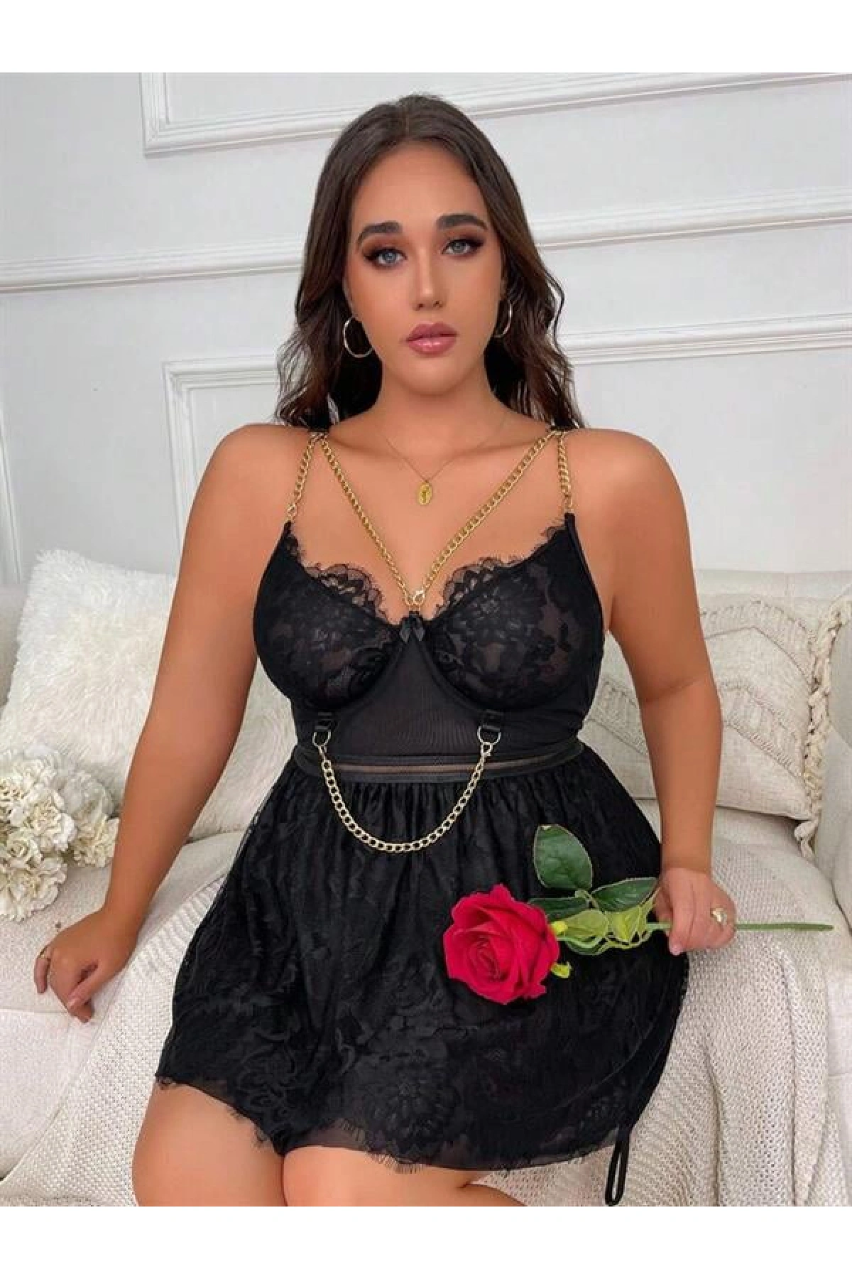 Arias Closet Özel Tasarım Büyük Beden Fantezi Zincir Detaylı Dantelli Gecelik