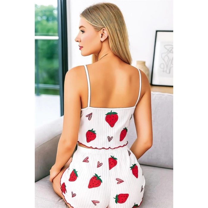 Arias Closet Penye Kumaş Çilek Desen Beyaz Şortlu Takım