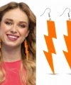 80’ler 9039lar Retro Neon Turuncu Şimşek Küpe 10 Cm