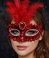Lüks Kırmızı Tüylü Taşlı Balo Maskesi