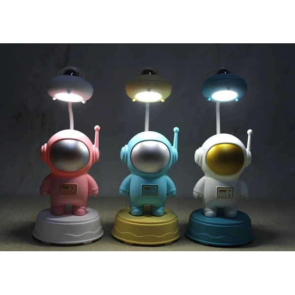 Astronot Masa Lambasi  Alk3323