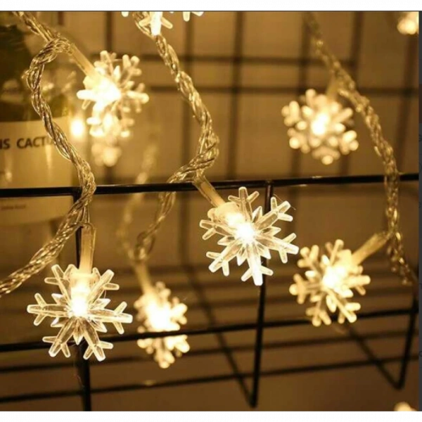 Kar Tanesi 5m 28 Led Gün Işığı Kar Tanesi:4cm Pilli 2 Kademeli