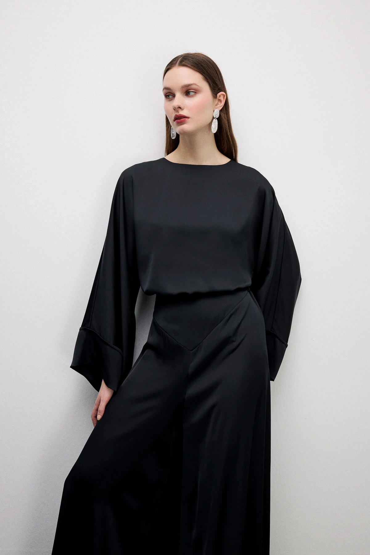 Awen Elegant Takım Siyah