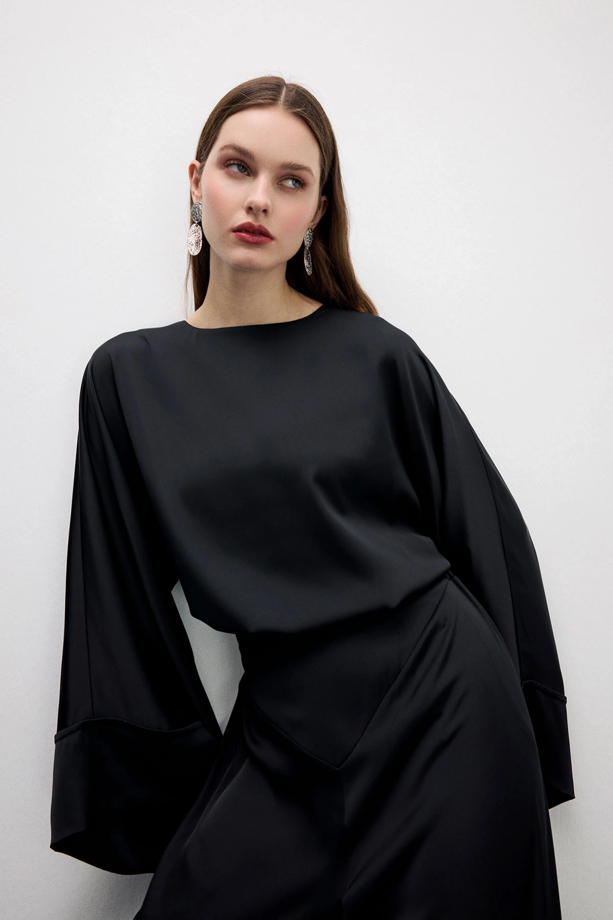 Awen Elegant Takım Siyah