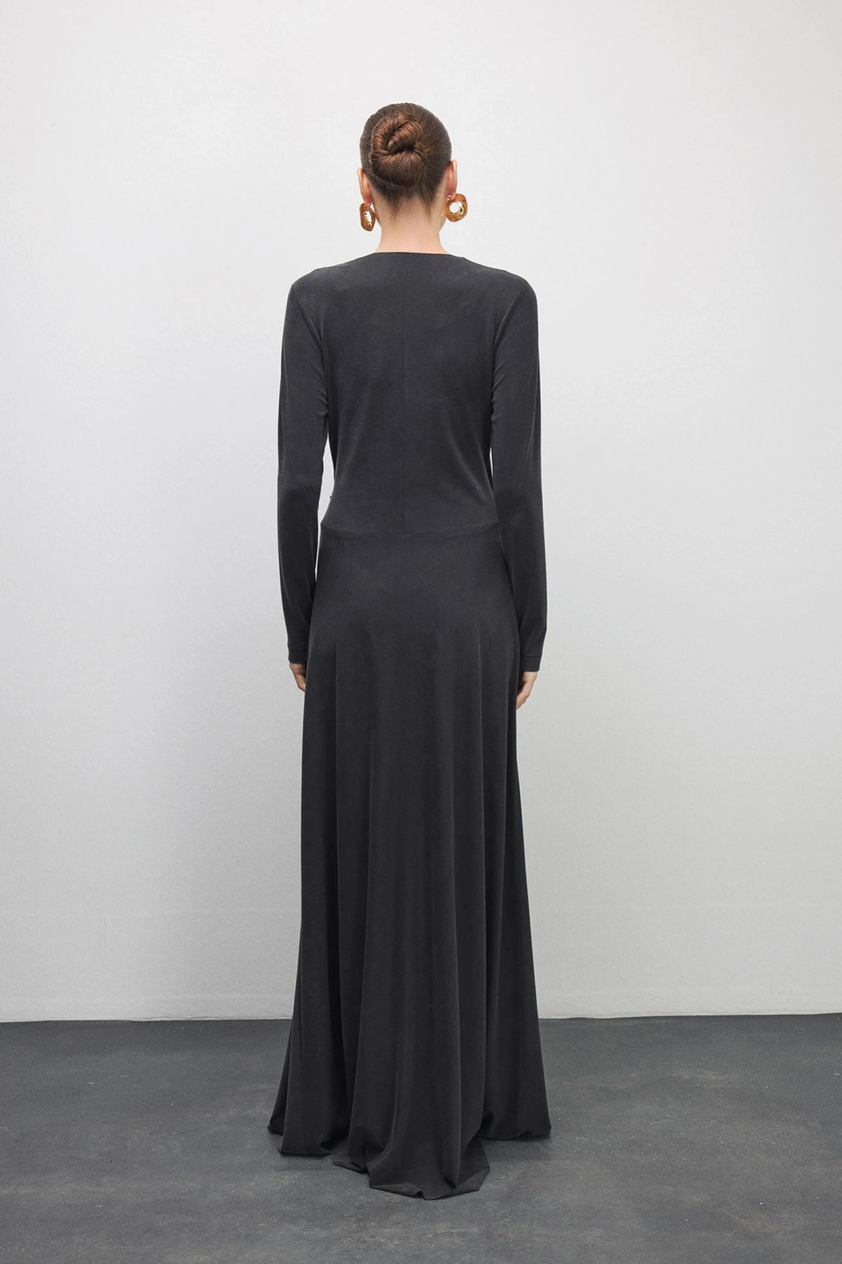 Alen Drapeli V Yaka Elbise Siyah