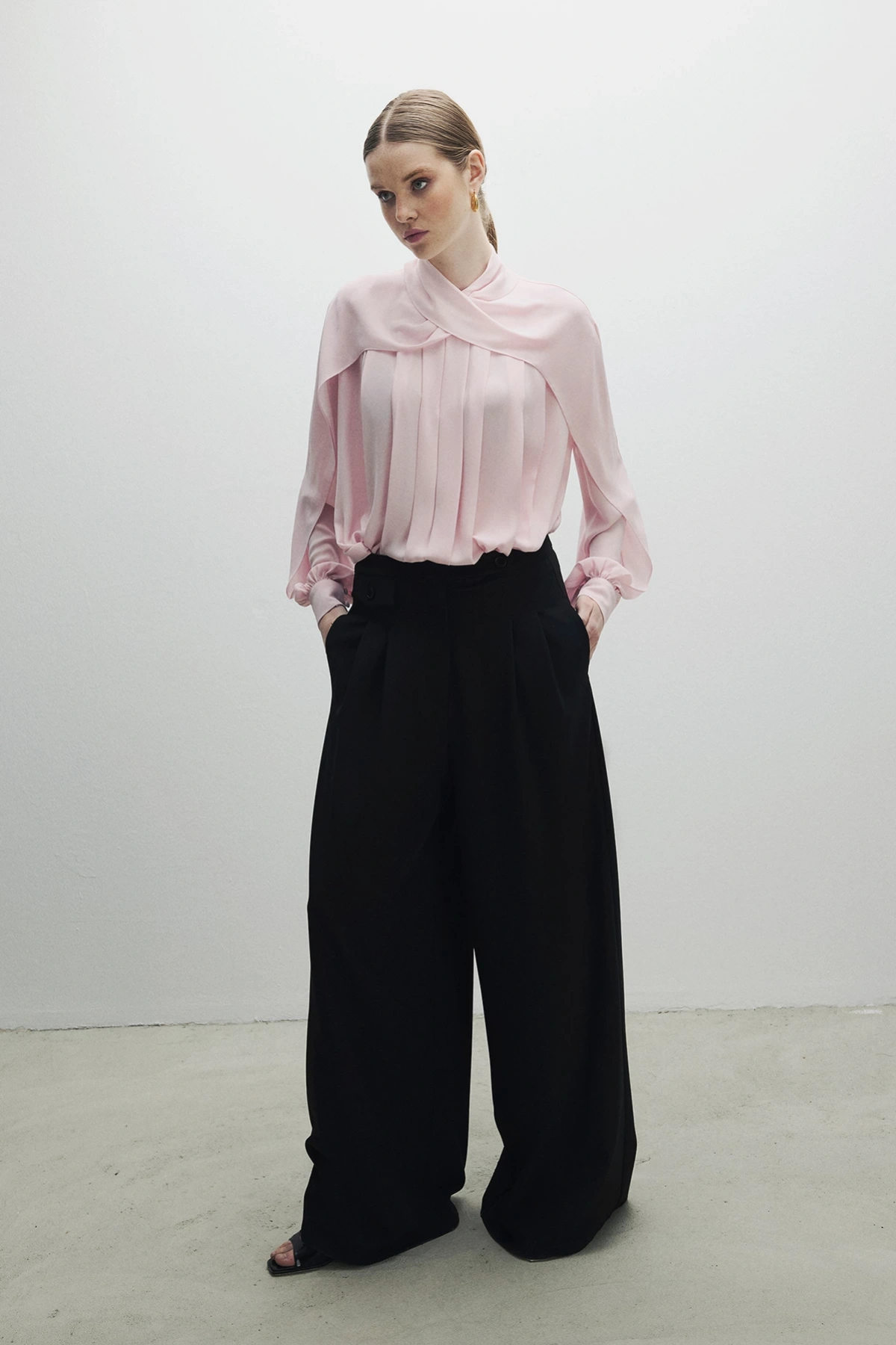 Daphne Gömlek Pudra