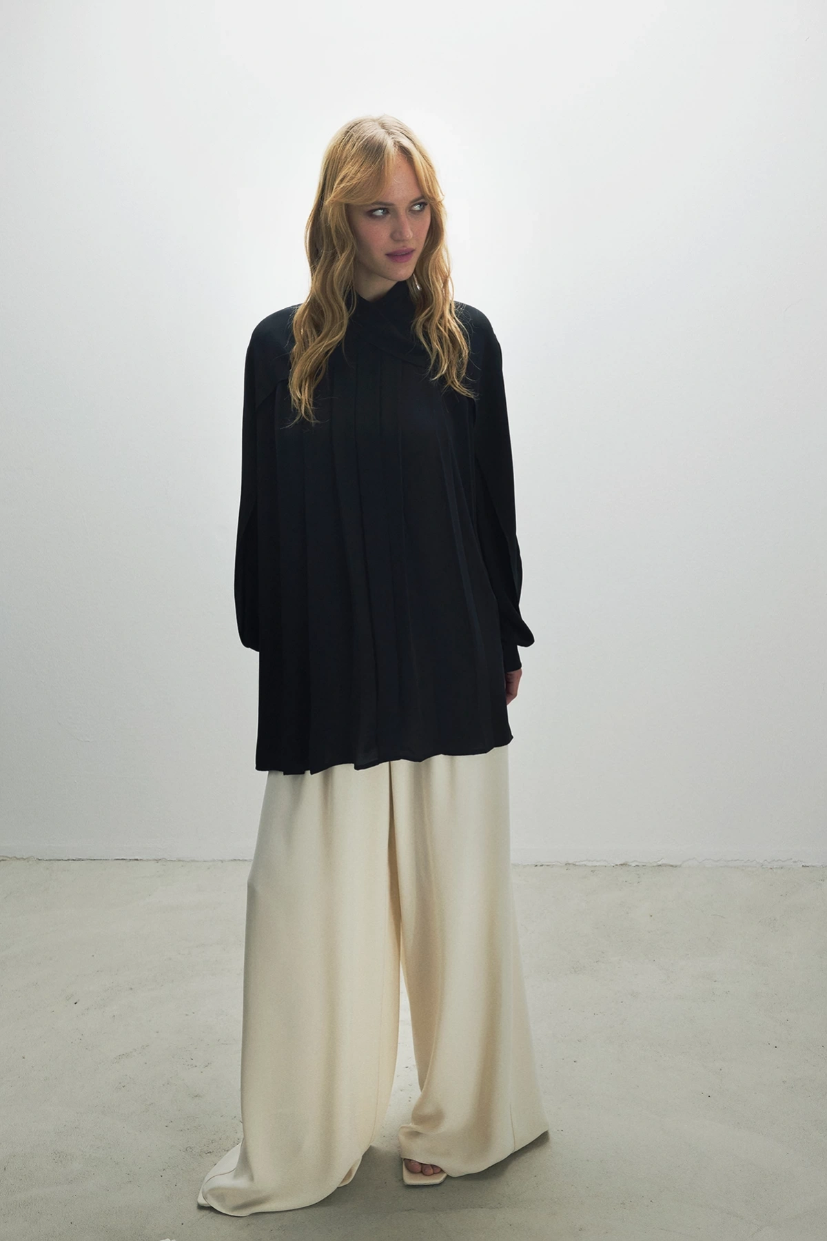 Daphne Gömlek Siyah