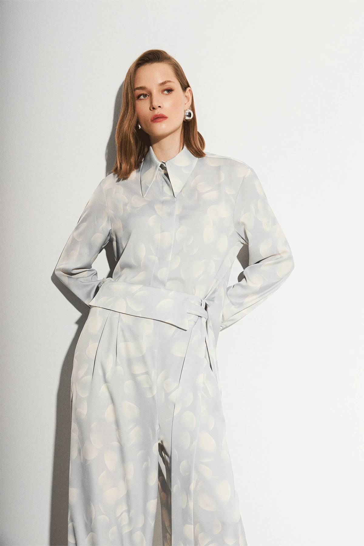 Nora Team Shirt Grey