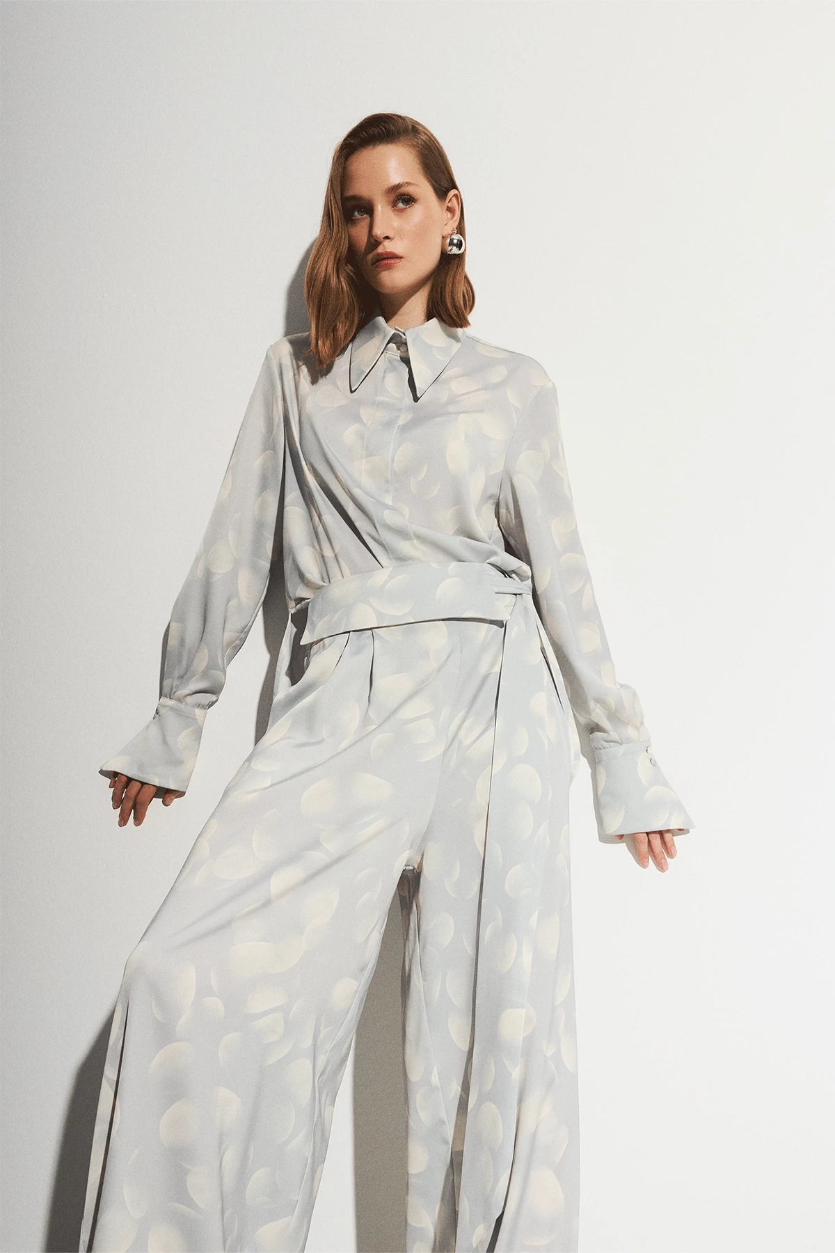 Nora Team Shirt Grey