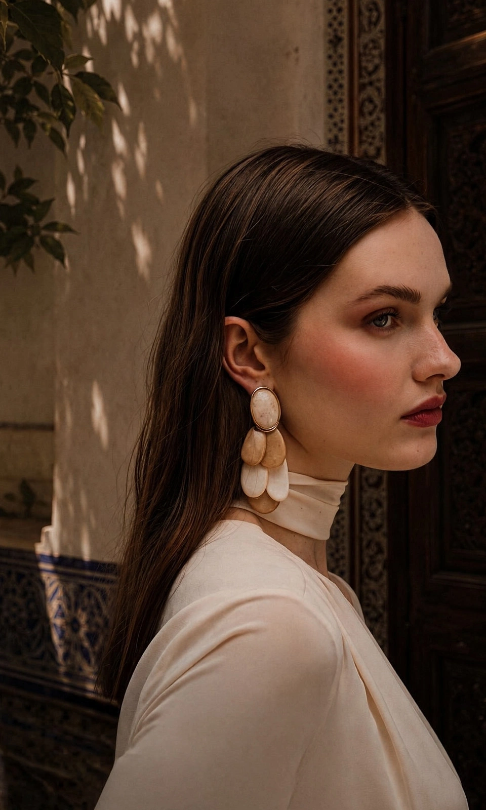 A quiet study of elegance, shaped through fluid silhouettes,<br> soft textures, and refined femininity. mobil