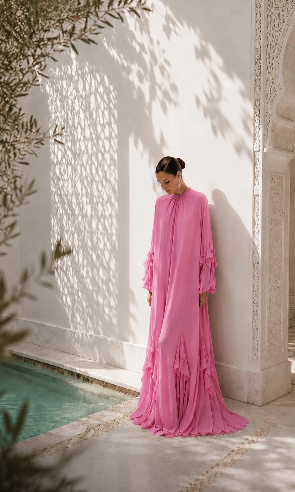 A quiet study of elegance, shaped through fluid silhouettes,<br> soft textures, and refined femininity. mobil