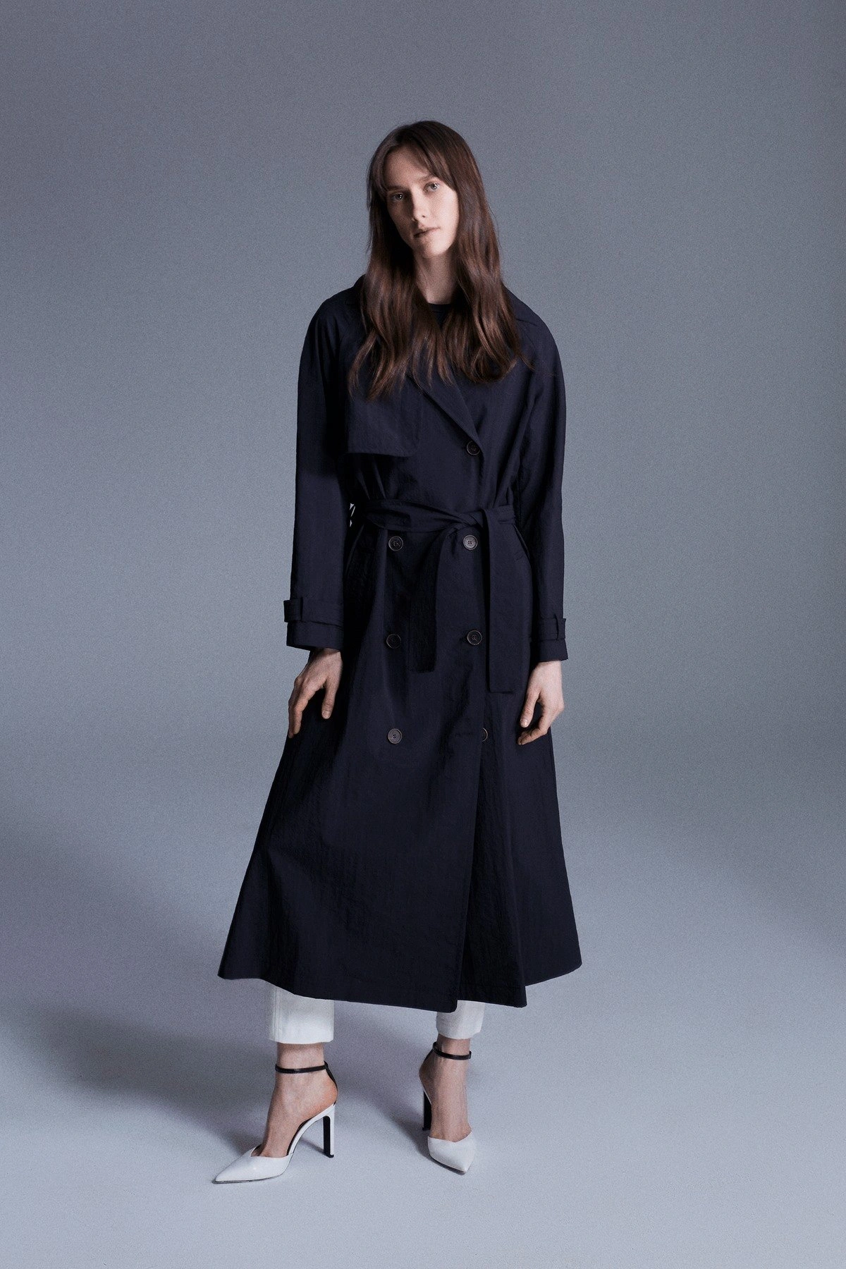 Brandon Kruvaze Kapamalı Trençkot Siyah