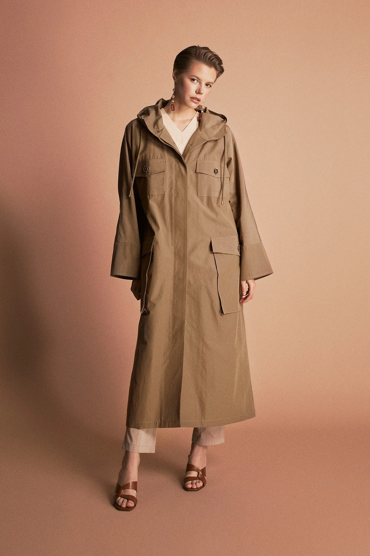 Case Hooded Trench Coat Khaki