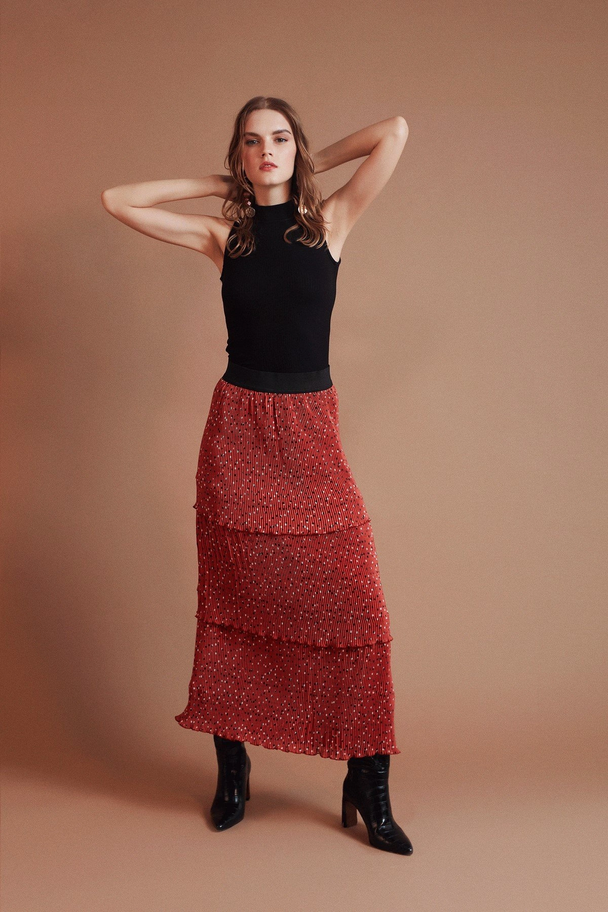 Kens Skirt Coral