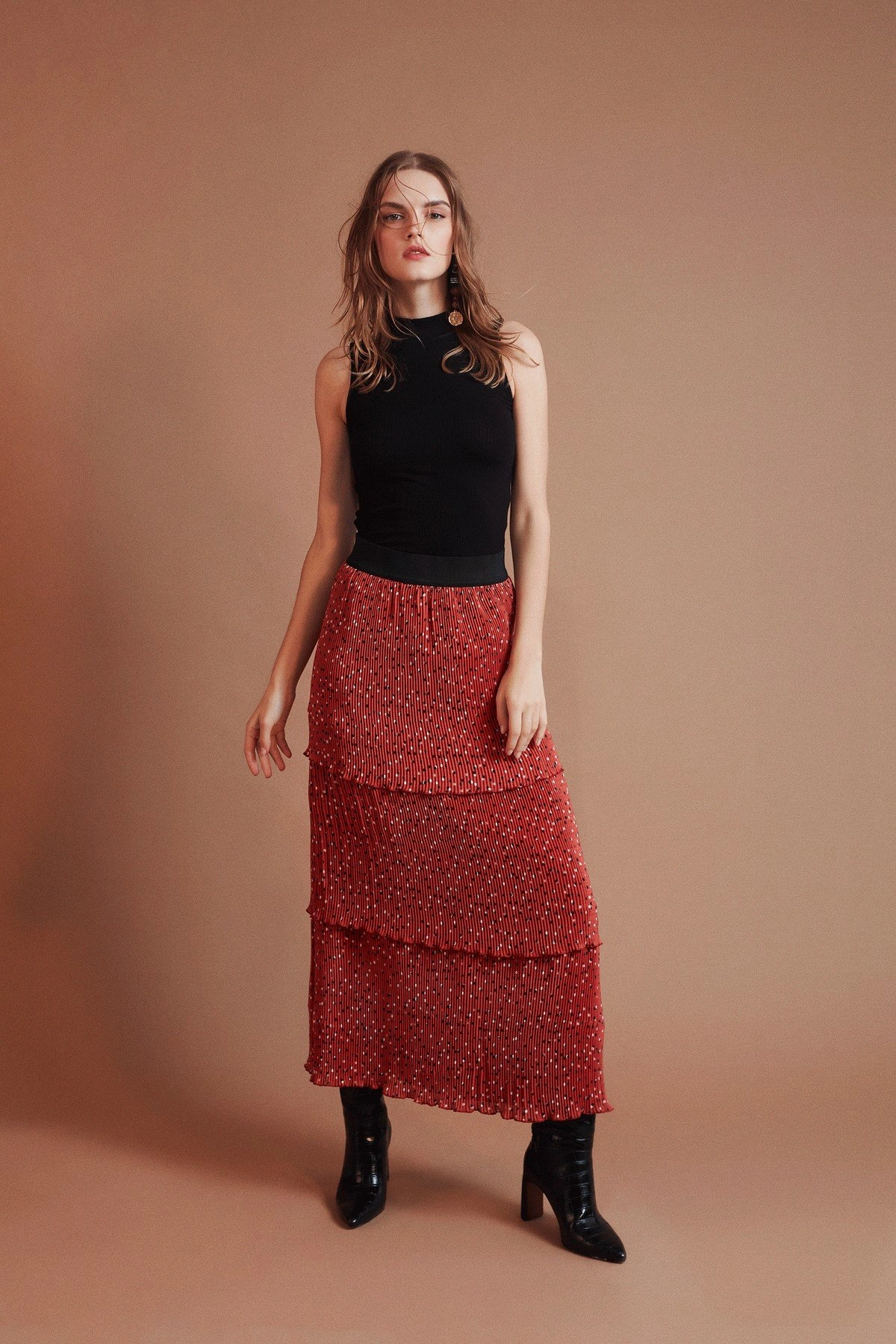 Kens Skirt Coral