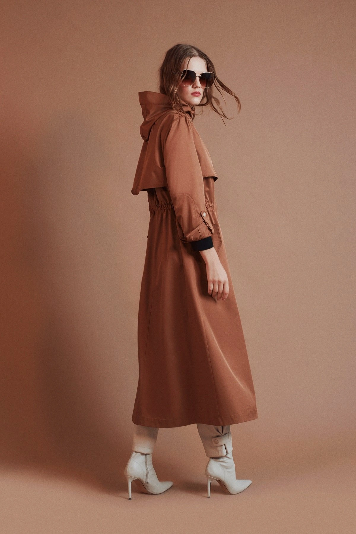 London Hooded Trench Coat Caramel